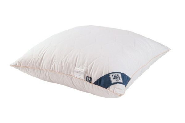 Подушка EDELSON Camel Wool 70х70 см, Полиэфирное волокно