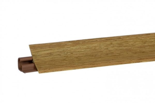 Плинтус KORNER Дуб Галифакс 300х2,3х2,3 см