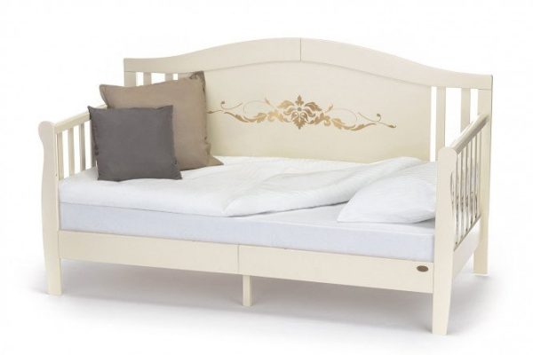 Кровать-диван детская Stanzione Verona Div Ornamen Vaniglia 80х160 см цвет ваниль