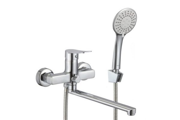 Смеситель для ванны MILARDO Demi DEMSB02M02