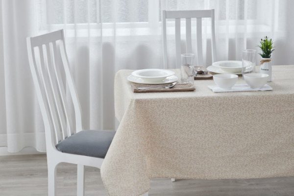 Скатерть Патерно 140х250 см