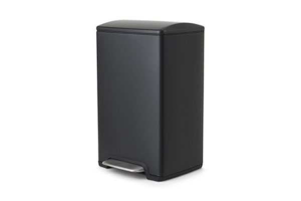 Бак для мусора с крышкой BERKRAFT Quadro 29x46.5x28 см, 15 л